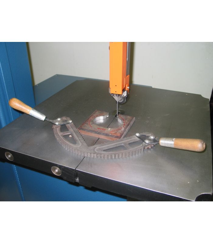【WOOHWA】LORAL SK PT 2013-V3 Vertical Contour Band Saw - DoALL Sawing Products